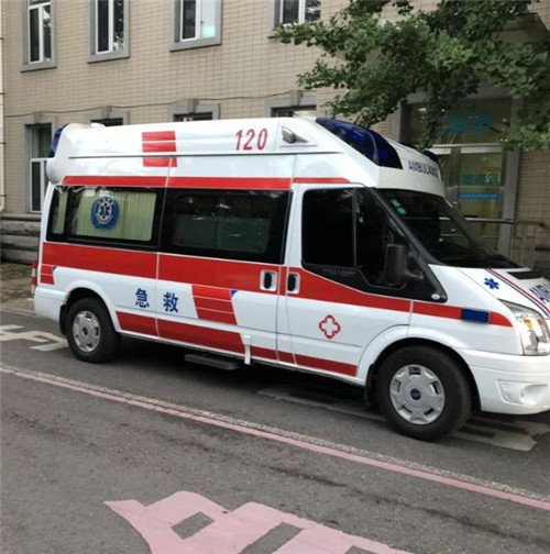 龙马潭选择我们的救护车出租,开启安心转院之旅